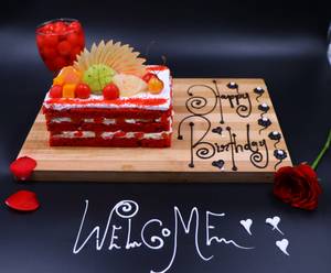 Red Velvet Open Layer Fruit Cake