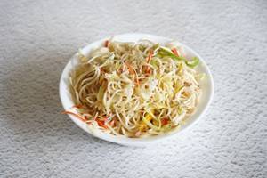 Veg Hakka Noodles