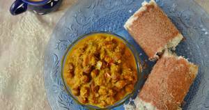 Ragi Puttu + Kadala Curry
