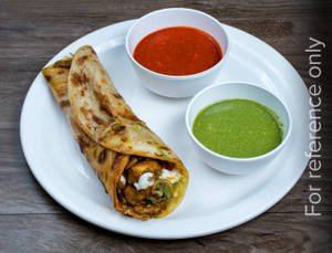 Chilli Paneer Kathi Roll