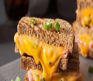 Grilled Cheese Paneer Sandwich