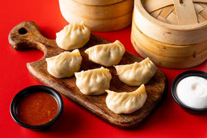 Corn Cheese Steamed Momos (6 Pcs)
