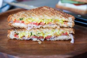 Grilled Aloo Masala Cheese Sandwich