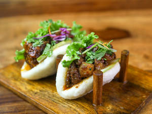 Slow Cooked Pork Bao [2 Pieces]