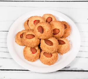 Badam Biscuit (250 Gms)