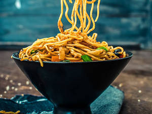 Chicken Schezwan Noodles