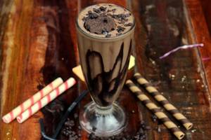 Special Oreo Shake