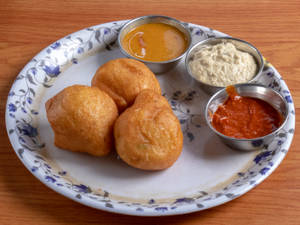 Mysore Bonda (3 Pcs)