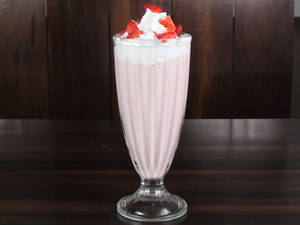 Strawberry Milkshake (Seasonal)