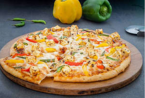 Tandoor Paneer Cheese Pizza