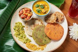 Dana Jhamarua Thali