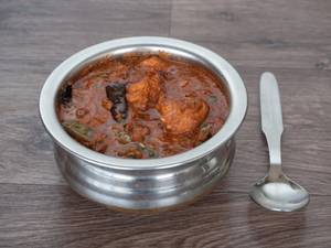 Boneless Chicken Kolhapuri (Spicy)