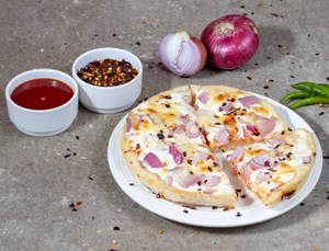 Onion Pizza (7inches, 4 Slices) 