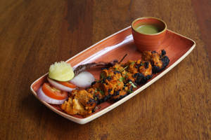 Reshampatti Mirch Chicken Tikka Non Veg