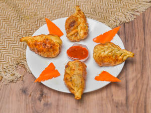 Chicken Fried Momo (4 Pcs)