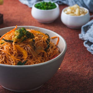 Shanghai Style Meifoon Veg