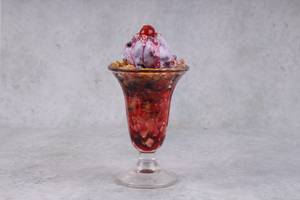 Cascade sundae + Email lover + American magic+Upper crest 