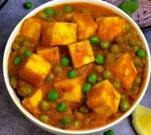 Matar Paneer