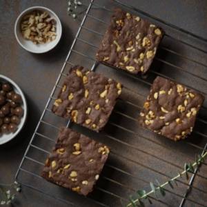 Walnut Fudgy Brownie [1 pc]