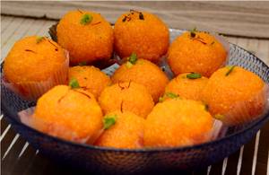 Keasr Laddu (Moti Chur Laddu)