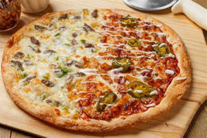 Favorite Cheese Tomato Pizza