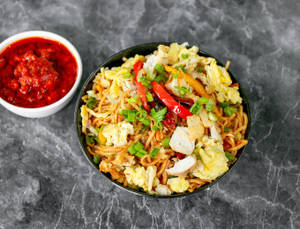 Chicken Hakka Noodles