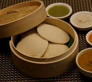 Rice Idly(2 pic)