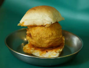 Classic Vada Pav