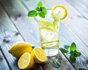 Fresh Lemon Water