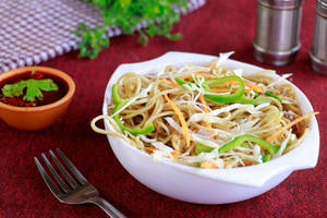 Chicken Hakka Noodles