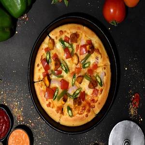 Teekha Chicken Pizza 