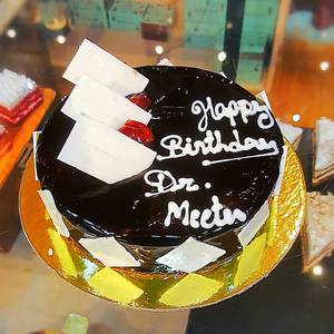 Dark Knight Cake (Eggless)