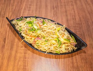 Hakka Noodles
