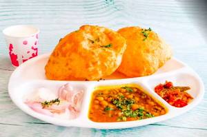 Poori Chana [1 Plate] + 1 Sweet Lassi