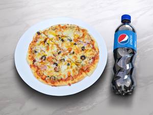 Chicken Lovers Pizza + Pepsi 600 ml Pet Bottle Bottle