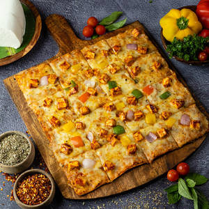 Bbq Paneer Pizza [12 Inch]