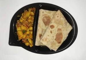 Chapathi (2pc) + Aloo Channa Masala