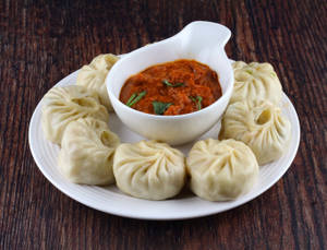 Paneer Momos (8 Pcs)