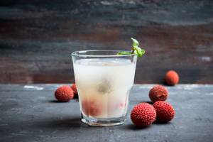 Naughty Litchi  Mocktail ( 250 Ml )