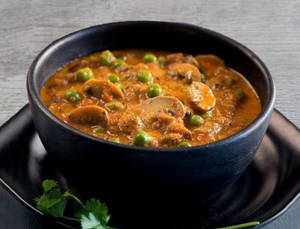 Mutter Mushroom Curry