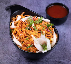 Szechwan Chicken Noodles