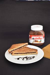 Nutella Grilled Sandwich
