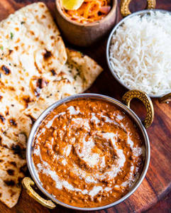 Dal Makhani With Naan
