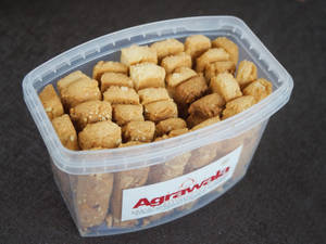 Badam Bisticks Box