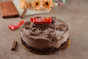 Kitkat Ice Cream Cake 900g