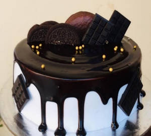 Chocolate Oreo Hazelnut Cake
