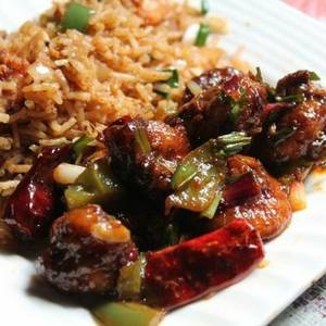 Veg Rice + Chilli Chicken(4pcs)