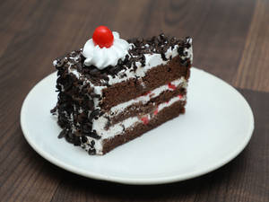 Black Forest Cake (1 Pc)