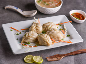 Chicken Momos