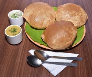 Poori Aloo Saghu 